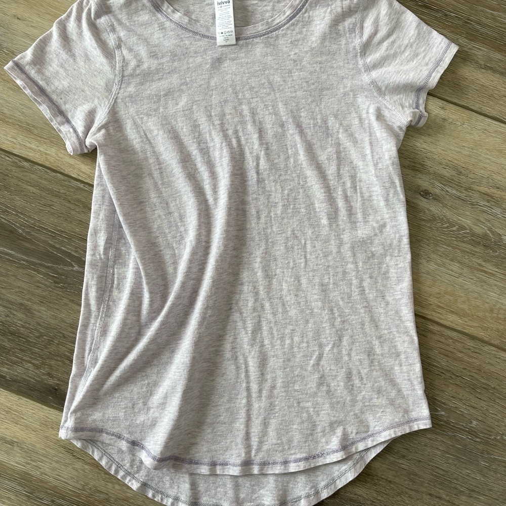 Girls Ivivva T shirt